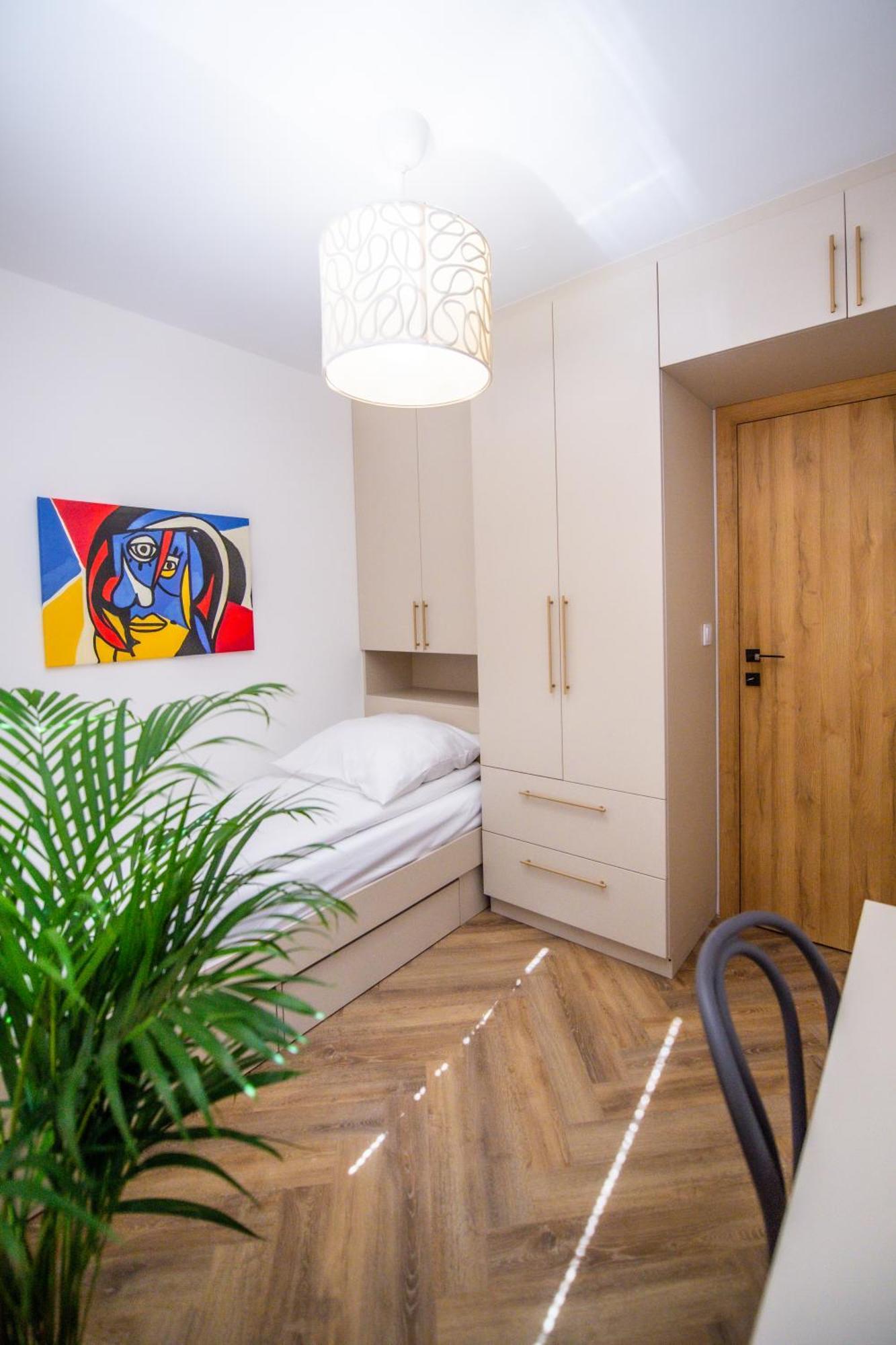 Apartament Mikolowska Z Balkonem Гливице Екстериор снимка