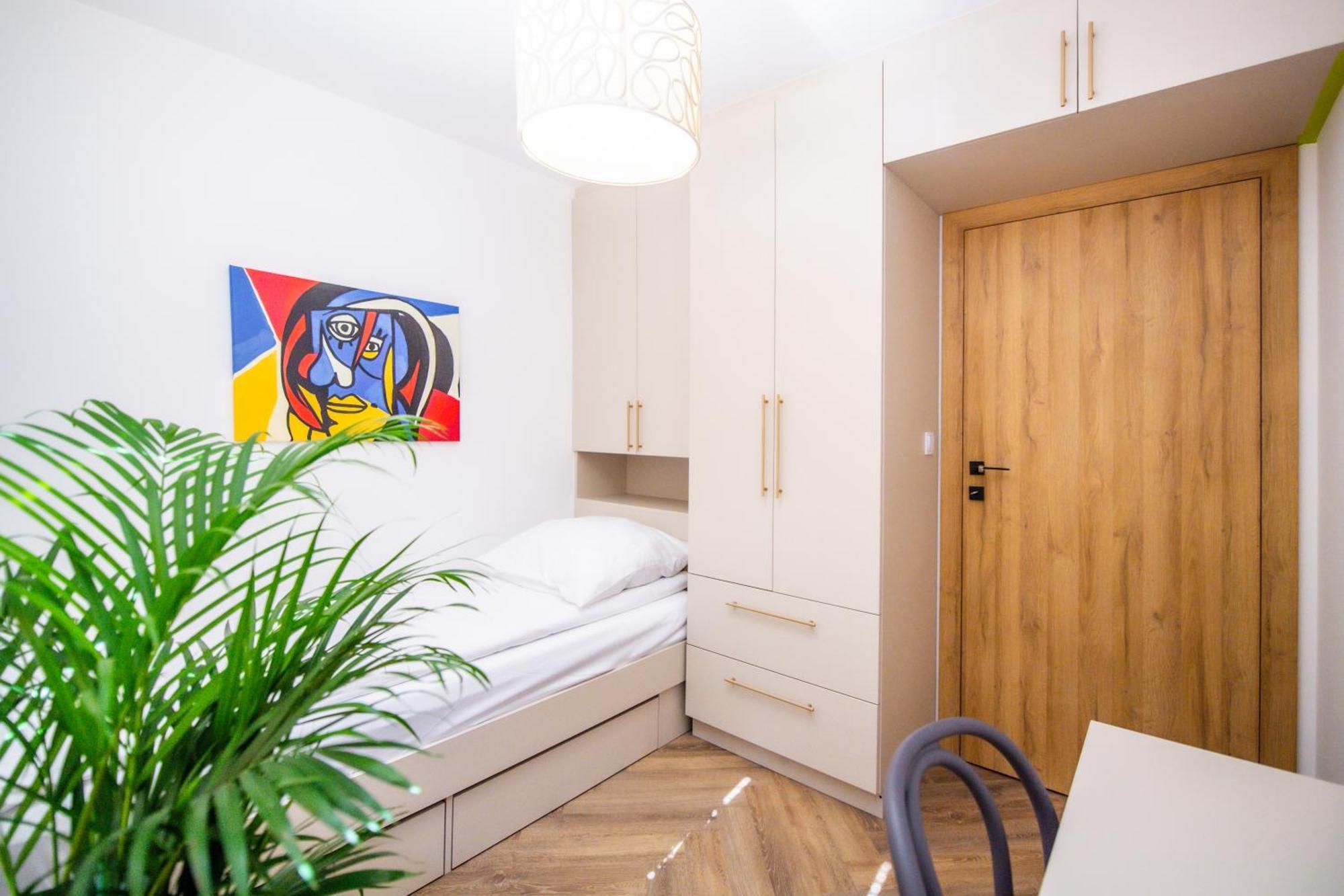 Apartament Mikolowska Z Balkonem Гливице Екстериор снимка